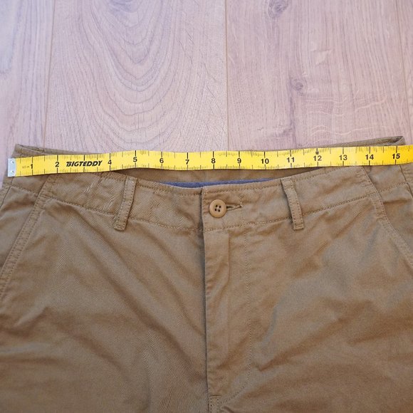 UNIQLO Chino Shorts NWOT - Picture 5 of 8